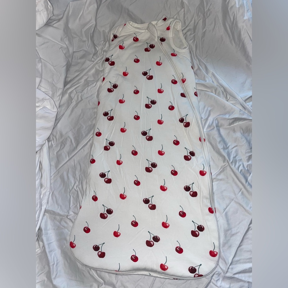 Kyte Baby Sleep Sack Small 1 Tog Cherries